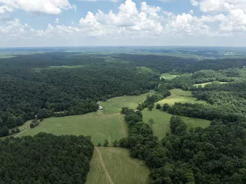2651 Pretty Creek Rd, Nunnelly, TN 37137