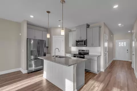 349 Coleman Ct, Columbia, TN 38401