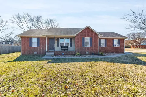209 Vernon Traylor Dr, Smyrna, TN 37167