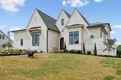 8112 Turning Point Dr, Brentwood, TN 37027