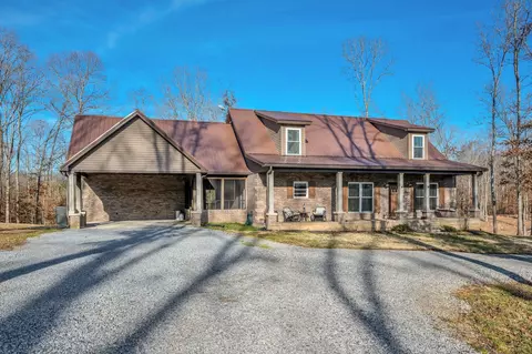 130 Covington Ln, Dickson, TN 37055 photo 1