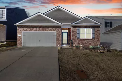 2033 Carefree Ln, Antioch, TN 37013
