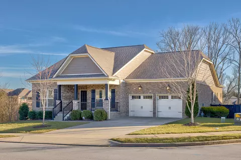 935 Springlane Dr, Nolensville, TN 37135