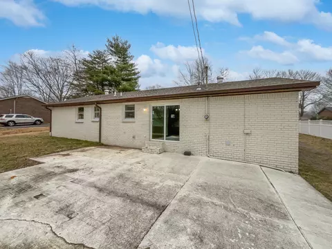 Exterior - 4554 Allison Ln, Springfield, TN 37172 photo 4 of 5