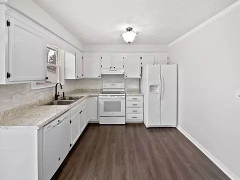 Kitchen - 4554 Allison Ln, Springfield, TN 37172 photo 1 of 2