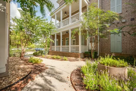 6030 Keats St #101, Franklin, TN 37064
