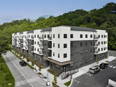 782 Riverfront Pkwy #110, Chattanooga, TN 37402