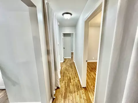 Entry Way - 109 Bryant Ave, Dickson, TN 37055 photo 1 of 2