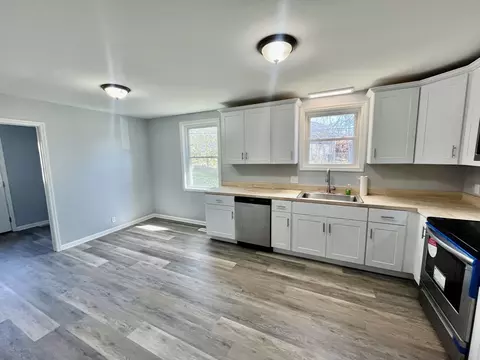 Kitchen - 109 Bryant Ave, Dickson, TN 37055 photo 1 of 2