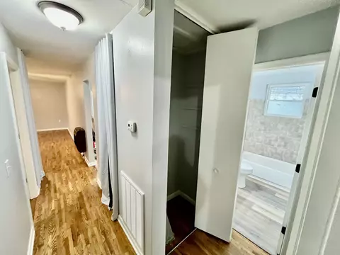 Entry Way - 109 Bryant Ave, Dickson, TN 37055 photo 2 of 2