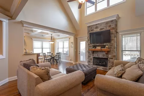 8571 Keystone Cir, Chattanooga, TN 37421 photo 4