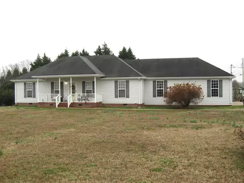 116 Saddleford Dr, Fayetteville, TN 37334
