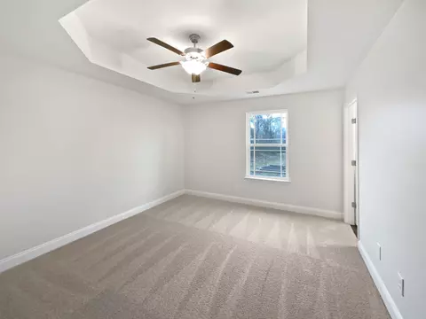 Bedroom - 907 16th Ave E, Springfield, TN 37172 photo 2 of 4