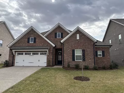 158 Meandering Dr, Lebanon, TN 37090