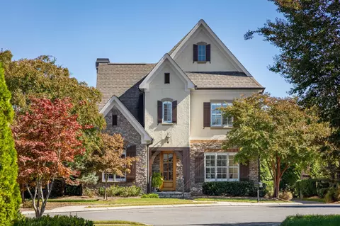 1274 Longholm Ct, Chattanooga, TN 37405