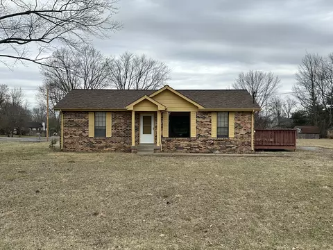 200 Meadow Ln, Portland, TN 37148