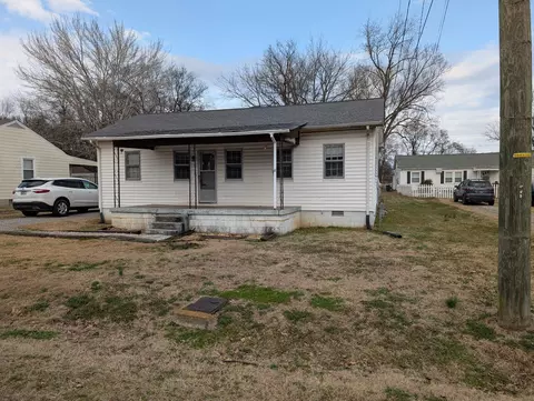 121 Hamblen Ave, Old Hickory, TN 37138