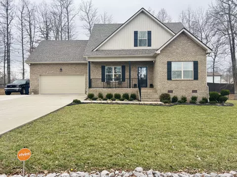 400 Oak Glen Dr, Smithville, TN 37166
