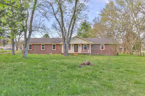 7299 Burnt Knob Rd, Smyrna, TN 37167