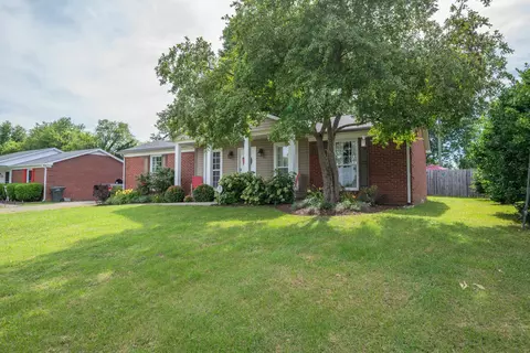 211 Westwind Dr, Springfield, TN 37172 photo 3