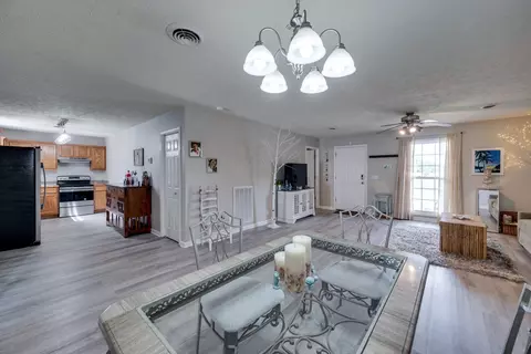 211 Westwind Dr, Springfield, TN 37172 photo 9