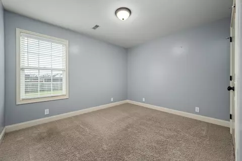Bedroom - 465 Crescent Rd, Murfreesboro, TN 37128 photo 7 of 7