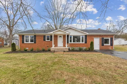 508 N Locust St, Mount Pleasant, TN 38474