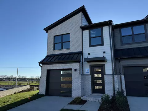 1029 Riverbrook Dr, Gallatin, TN 37066