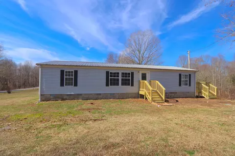 2525 Dotson Rd, Lafayette, TN 37083