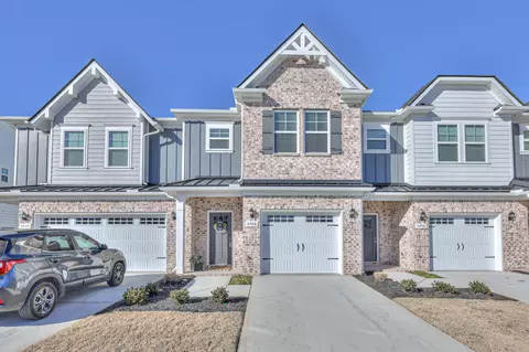 5708 Cloverwood Dr, Rockvale, TN 37153