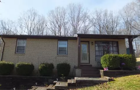 1016 Ward Ln, Kingston Springs, TN 37082