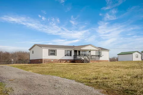 285 Miller Ln, Smithville, TN 37166