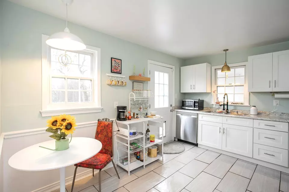 Kitchen - 2616 Flamingo Dr, Nashville, TN 37207 photo 1 of 3