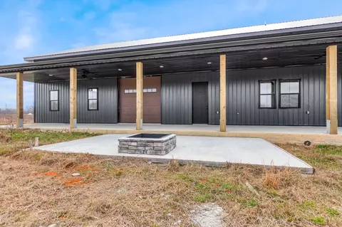 Exterior - 1713 Three Island Rd, Walling, TN 38587 photo 4 of 4