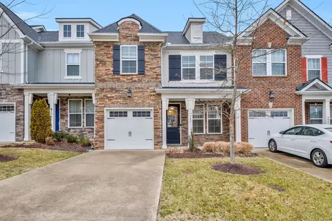 802 Kennear Ln, Mount Juliet, TN 37122