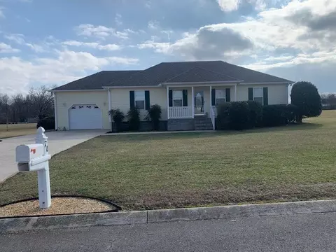 70 Rebecca Dr, Manchester, TN 37355
