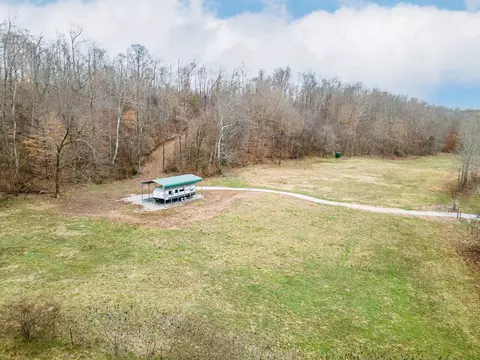 1385 Shannon Creek Rd, Goodspring, TN 38460