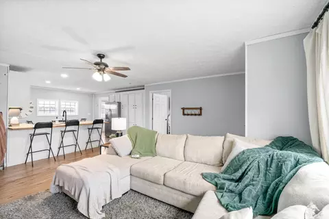2571 Cook Rd, Woodlawn, TN 37191