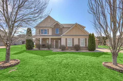 4914 General Eisenhower Dr, Murfreesboro, TN 37129