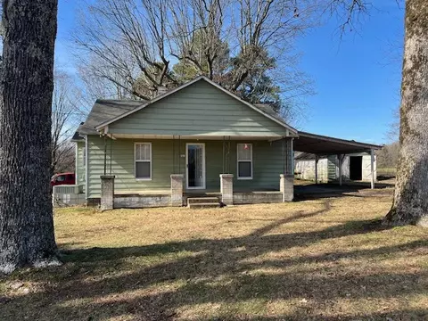 1541 Summitville Rd, Manchester, TN 37355