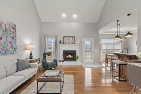 Other - 208 Deerfield Dr, Springfield, TN 37172 photo 3 of 7