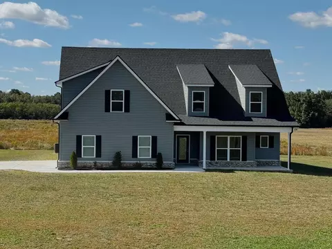 884 Rowe Gap Rd, Winchester, TN 37398