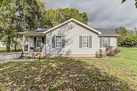 102 Tanya Ct, Murfreesboro, TN 37130