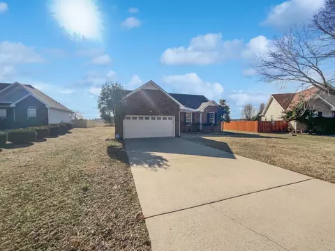 1176 Anthony Ct, Clarksville, TN 37040