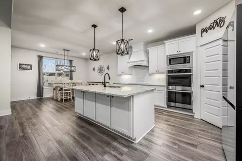 Kitchen - 2425 Murano Dr, Murfreesboro, TN 37128 photo 1 of 3