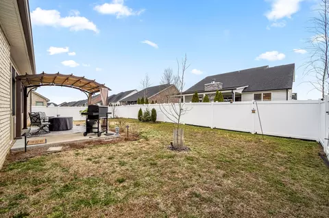 Exterior - 2425 Murano Dr, Murfreesboro, TN 37128 photo 11 of 16