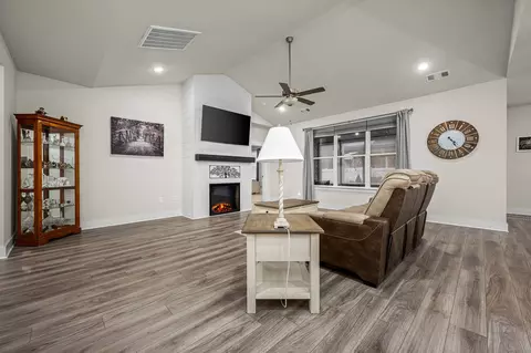 Living - 2425 Murano Dr, Murfreesboro, TN 37128 photo 1 of 1