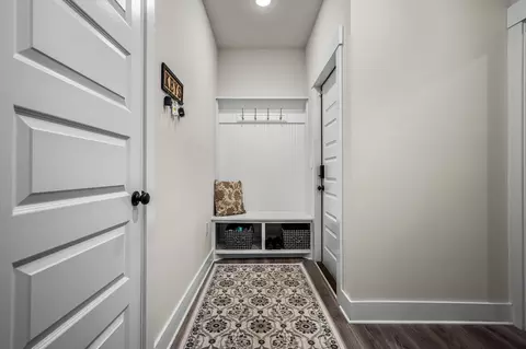 Entry Way - 2425 Murano Dr, Murfreesboro, TN 37128 photo 6 of 8