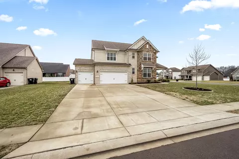 Exterior - 2425 Murano Dr, Murfreesboro, TN 37128 photo 8 of 16