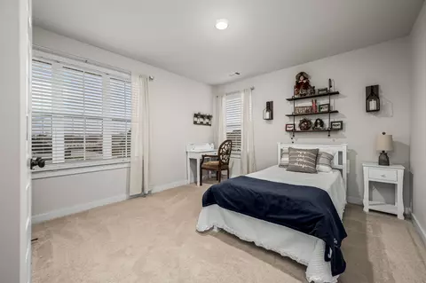 Bedroom - 2425 Murano Dr, Murfreesboro, TN 37128 photo 4 of 7